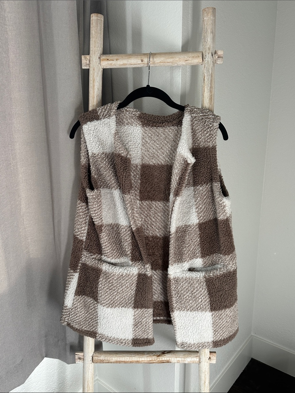 SHEIN Brown & Cream Plaid Sherpa Vest